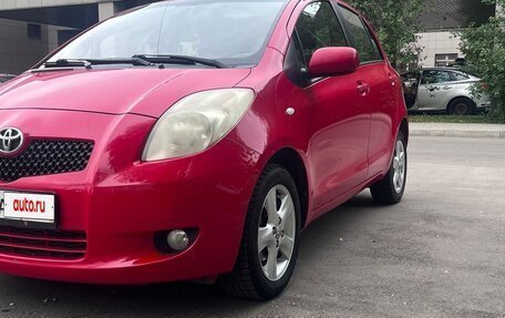 Toyota Yaris III рестайлинг, 2008 год, 700 000 рублей, 9 фотография