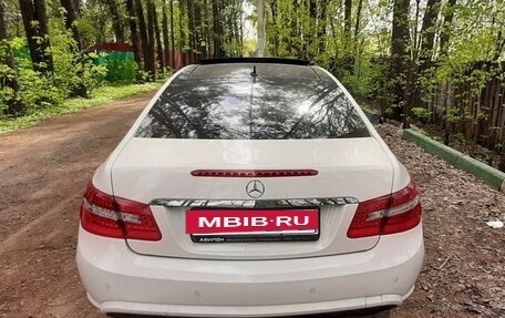 Mercedes-Benz E-Класс, 2012 год, 1 890 000 рублей, 3 фотография