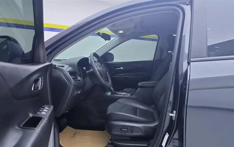Chevrolet Equinox III, 2022 год, 1 900 000 рублей, 9 фотография