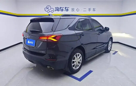 Chevrolet Equinox III, 2022 год, 1 900 000 рублей, 3 фотография