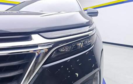 Chevrolet Equinox III, 2022 год, 1 900 000 рублей, 2 фотография