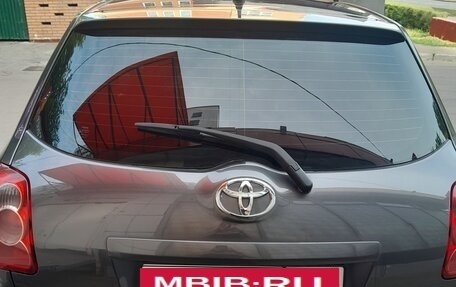 Toyota Auris II, 2007 год, 715 000 рублей, 2 фотография