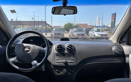 Chevrolet Aveo III, 2010 год, 550 000 рублей, 2 фотография