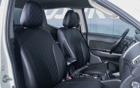Mitsubishi L200 IV рестайлинг, 2019 год, 2 340 000 рублей, 8 фотография