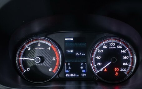 Mitsubishi L200 IV рестайлинг, 2019 год, 2 340 000 рублей, 13 фотография
