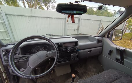Volkswagen Transporter T4, 1993 год, 640 000 рублей, 7 фотография