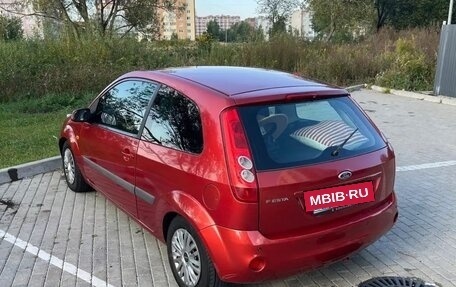 Ford Fiesta, 2006 год, 400 000 рублей, 3 фотография