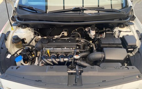 Hyundai Solaris II рестайлинг, 2015 год, 830 000 рублей, 16 фотография