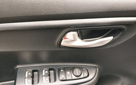 KIA Rio IV, 2019 год, 1 270 000 рублей, 13 фотография