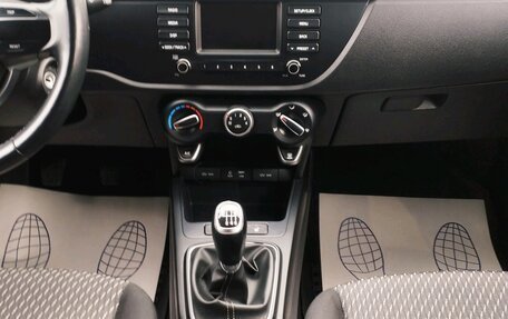 KIA Rio IV, 2019 год, 1 270 000 рублей, 10 фотография