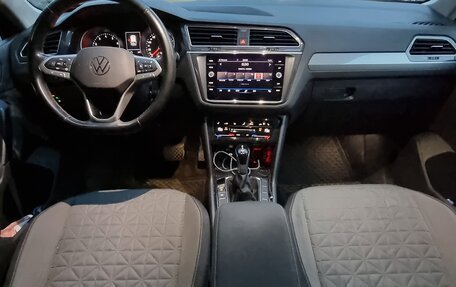 Volkswagen Tiguan II, 2021 год, 3 498 000 рублей, 15 фотография