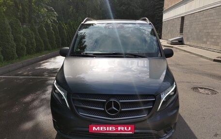 Mercedes-Benz Vito, 2019 год, 4 900 000 рублей, 8 фотография
