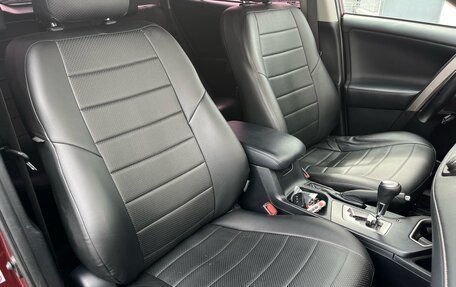 Toyota RAV4, 2018 год, 2 350 000 рублей, 10 фотография