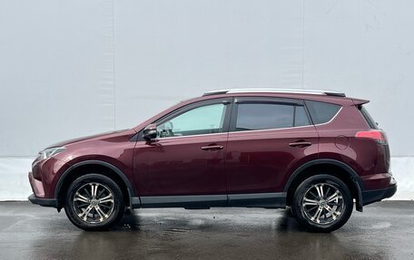 Toyota RAV4, 2018 год, 2 350 000 рублей, 5 фотография