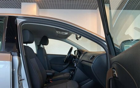 Volkswagen Polo VI (EU Market), 2017 год, 1 165 000 рублей, 29 фотография