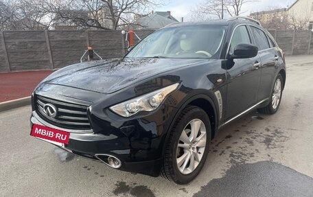 Infiniti FX II, 2008 год, 1 570 000 рублей, 2 фотография