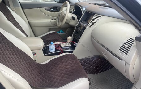 Infiniti FX II, 2008 год, 1 570 000 рублей, 11 фотография