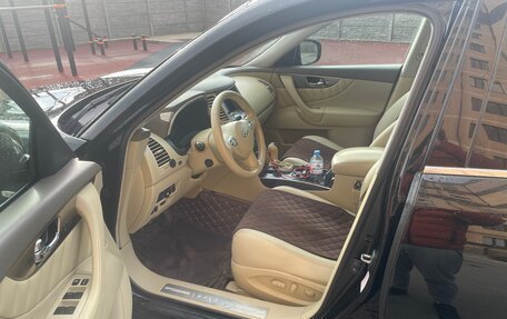 Infiniti FX II, 2008 год, 1 570 000 рублей, 9 фотография