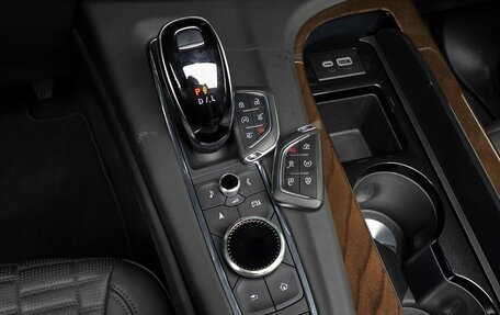Cadillac Escalade V, 2024 год, 19 000 000 рублей, 9 фотография