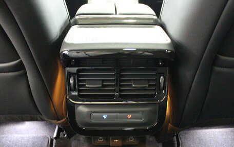 Land Rover Range Rover Evoque II, 2024 год, 6 290 000 рублей, 24 фотография