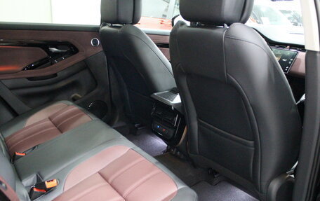 Land Rover Range Rover Evoque II, 2024 год, 6 290 000 рублей, 26 фотография