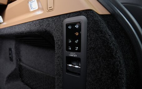 Land Rover Range Rover IV рестайлинг, 2025 год, 22 500 000 рублей, 38 фотография