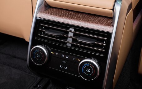 Land Rover Range Rover IV рестайлинг, 2025 год, 22 500 000 рублей, 35 фотография