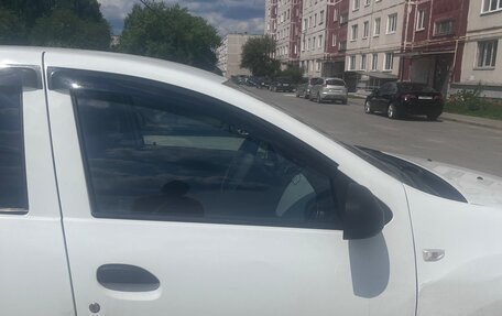 Renault Logan II, 2014 год, 550 000 рублей, 8 фотография