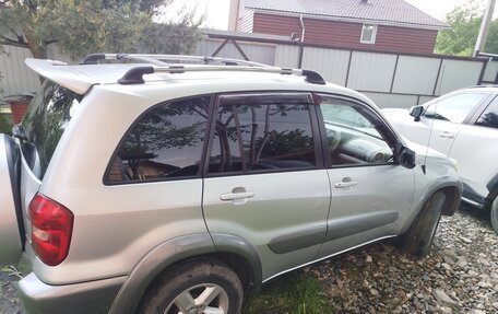 Toyota RAV4, 2005 год, 1 090 000 рублей, 2 фотография