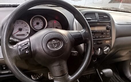 Toyota RAV4, 2005 год, 1 090 000 рублей, 7 фотография