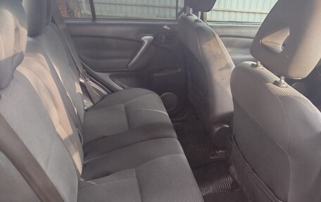 Toyota RAV4, 2005 год, 1 090 000 рублей, 13 фотография