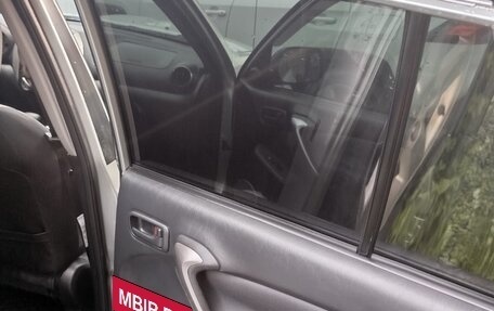 Toyota RAV4, 2005 год, 1 090 000 рублей, 12 фотография