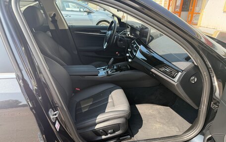 BMW 5 серия, 2022 год, 5 100 000 рублей, 2 фотография