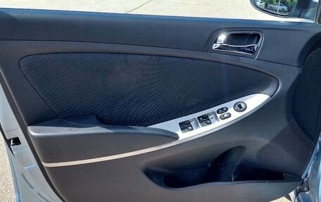 Hyundai Solaris II рестайлинг, 2011 год, 578 000 рублей, 9 фотография