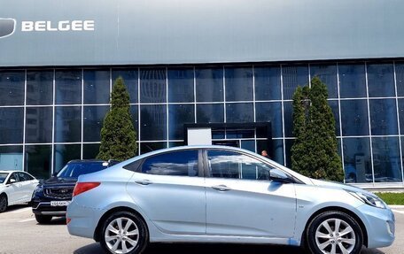 Hyundai Solaris II рестайлинг, 2011 год, 578 000 рублей, 8 фотография