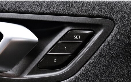 BMW 1 серия, 2021 год, 2 195 000 рублей, 16 фотография