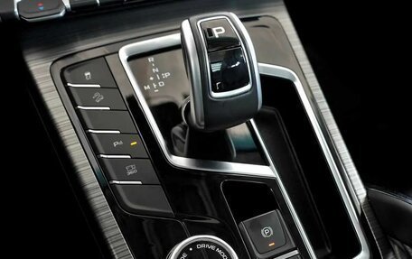 Geely Atlas, 2023 год, 2 565 000 рублей, 8 фотография