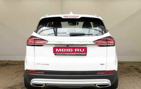 Geely Atlas, 2023 год, 2 565 000 рублей, 3 фотография
