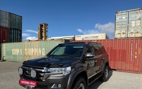 Toyota Land Cruiser 200, 2018 год, 11 000 000 рублей, 5 фотография