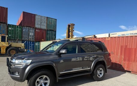 Toyota Land Cruiser 200, 2018 год, 11 000 000 рублей, 16 фотография