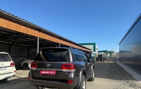 Toyota Land Cruiser 200, 2018 год, 11 000 000 рублей, 13 фотография