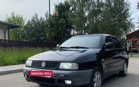 Volkswagen Polo III рестайлинг, 1999 год, 300 000 рублей, 2 фотография