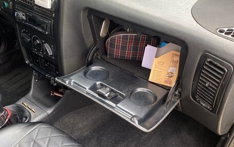 Volkswagen Polo III рестайлинг, 1999 год, 300 000 рублей, 24 фотография