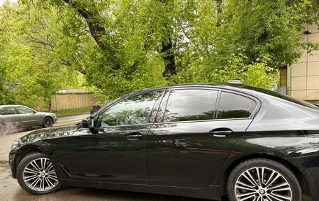 BMW 5 серия, 2018 год, 2 790 000 рублей, 11 фотография