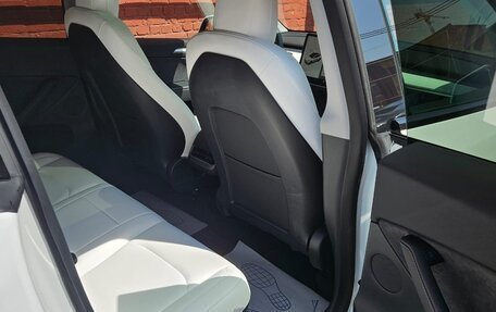 Tesla Model Y I, 2021 год, 4 950 000 рублей, 14 фотография