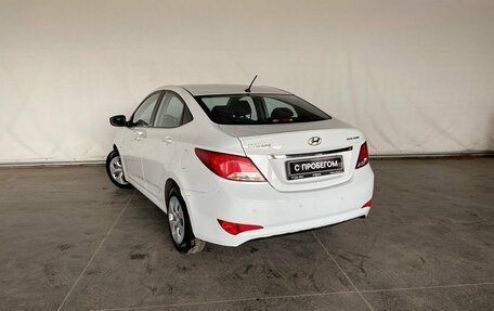 Hyundai Solaris II рестайлинг, 2015 год, 1 179 000 рублей, 4 фотография
