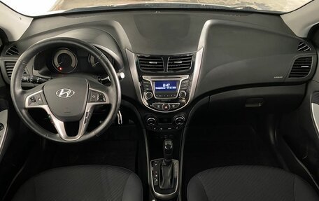 Hyundai Solaris II рестайлинг, 2015 год, 1 179 000 рублей, 9 фотография