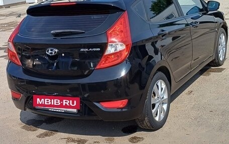 Hyundai Solaris II рестайлинг, 2012 год, 990 000 рублей, 6 фотография