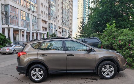 Toyota RAV4, 2013 год, 1 900 000 рублей, 5 фотография