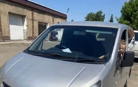 Nissan NV200, 2009 год, 799 000 рублей, 3 фотография